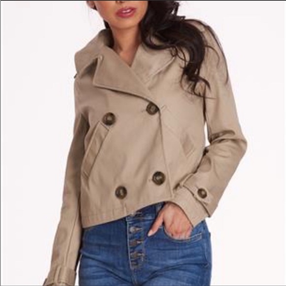 🔥SALE🔥 🆕 Shinestar Cropped Trench Size L NWT - Picture 3 of 4
